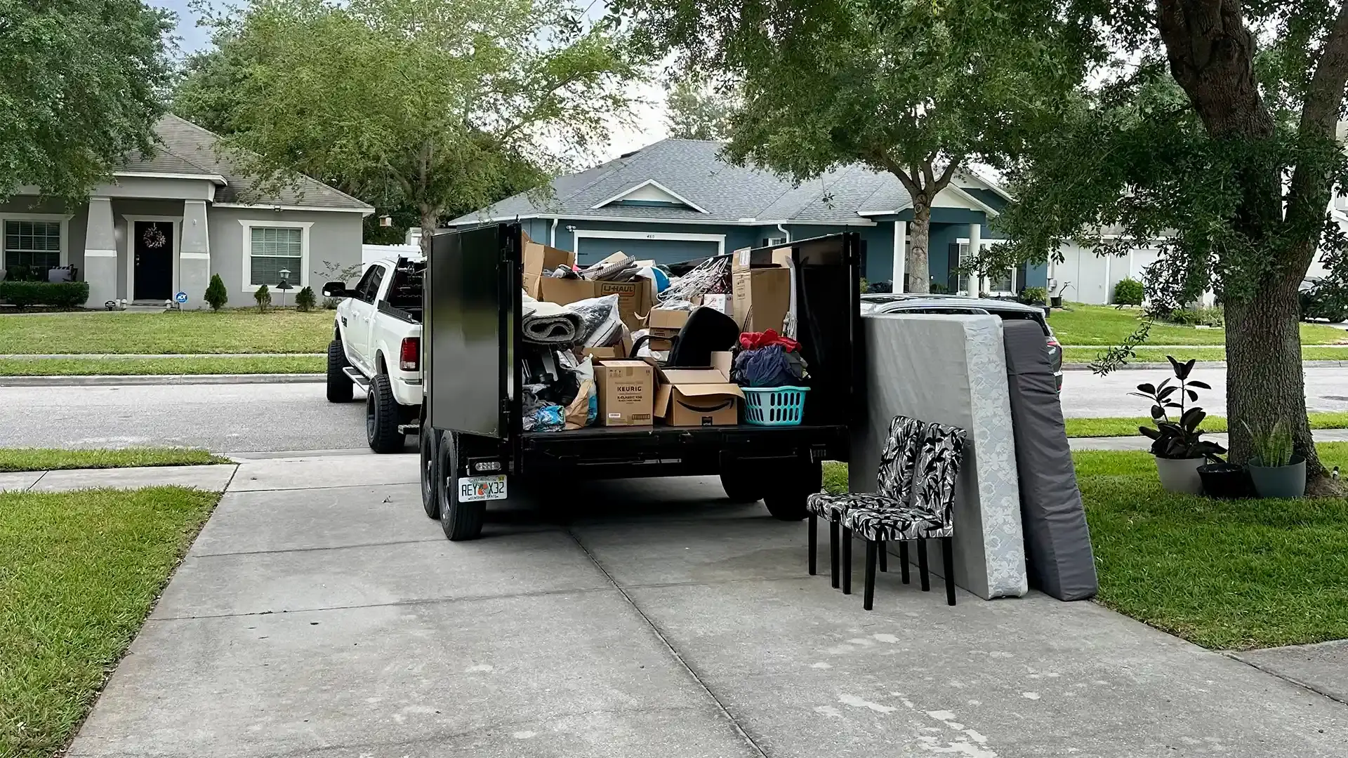 Professional Cleanout Services | Let’s Junk It Now